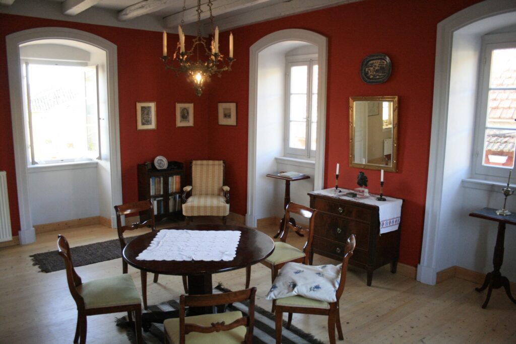 Bibliothek im 1. OG, Haus auf Korfu kaufen